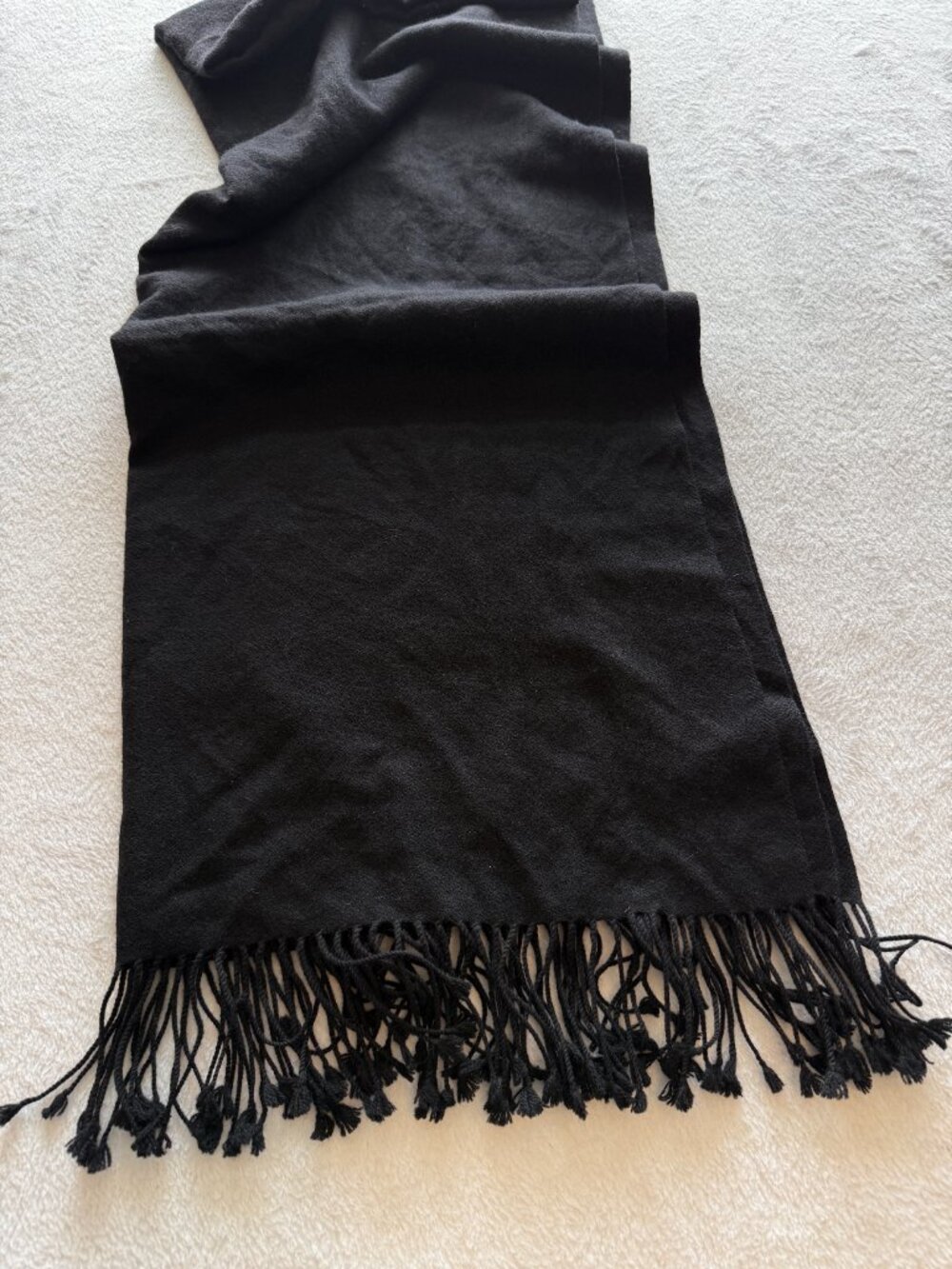 Unbranded 100% Cashmere Black Pashmina Scarf- Natural Fibers, Quiet Luxury